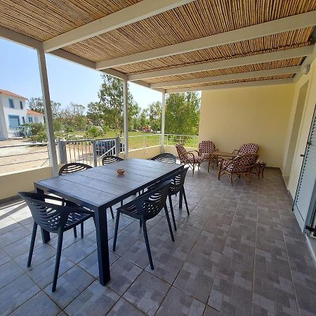 XI House Villa Xi Beach Екстериор снимка